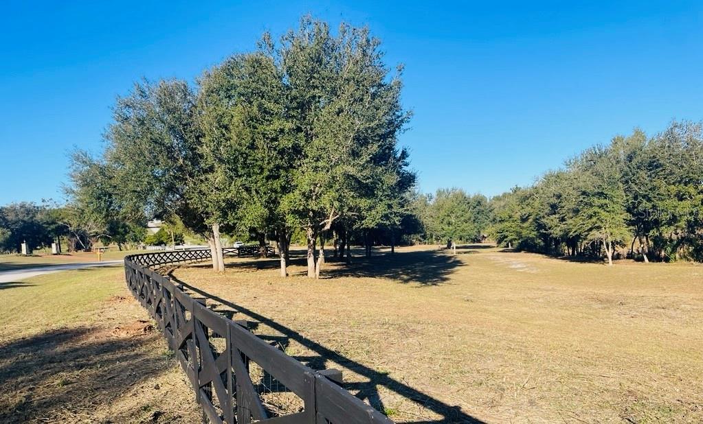 Image 5 of 16 For Hunters Trace Lane