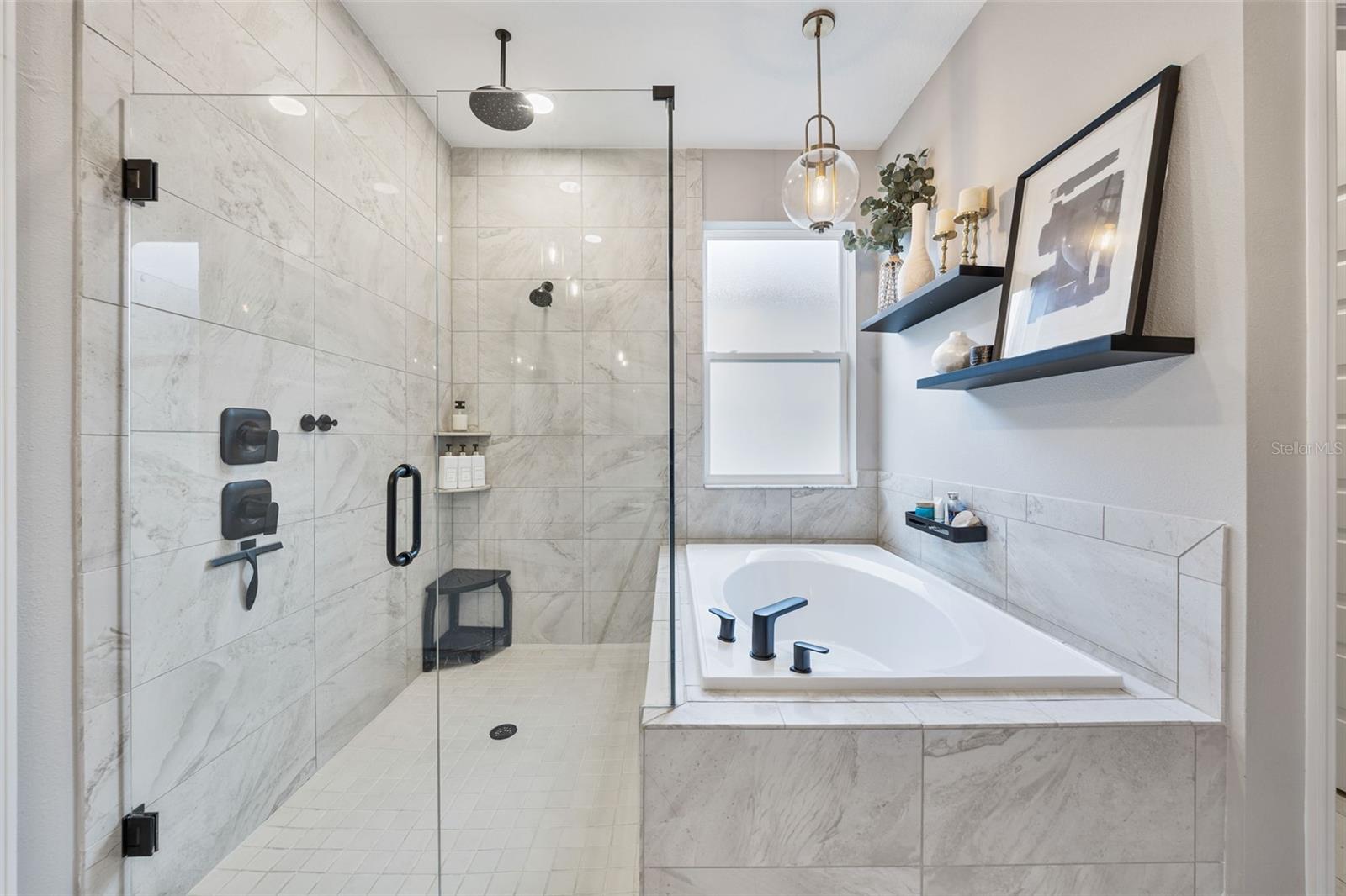 Image 38 of 100 For 7741 Notched Pine Bend