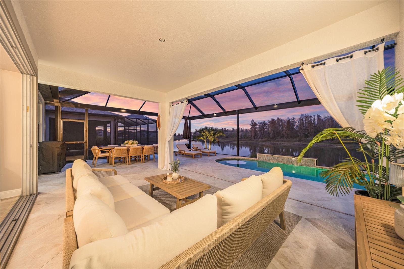 Image 60 of 100 For 7741 Notched Pine Bend