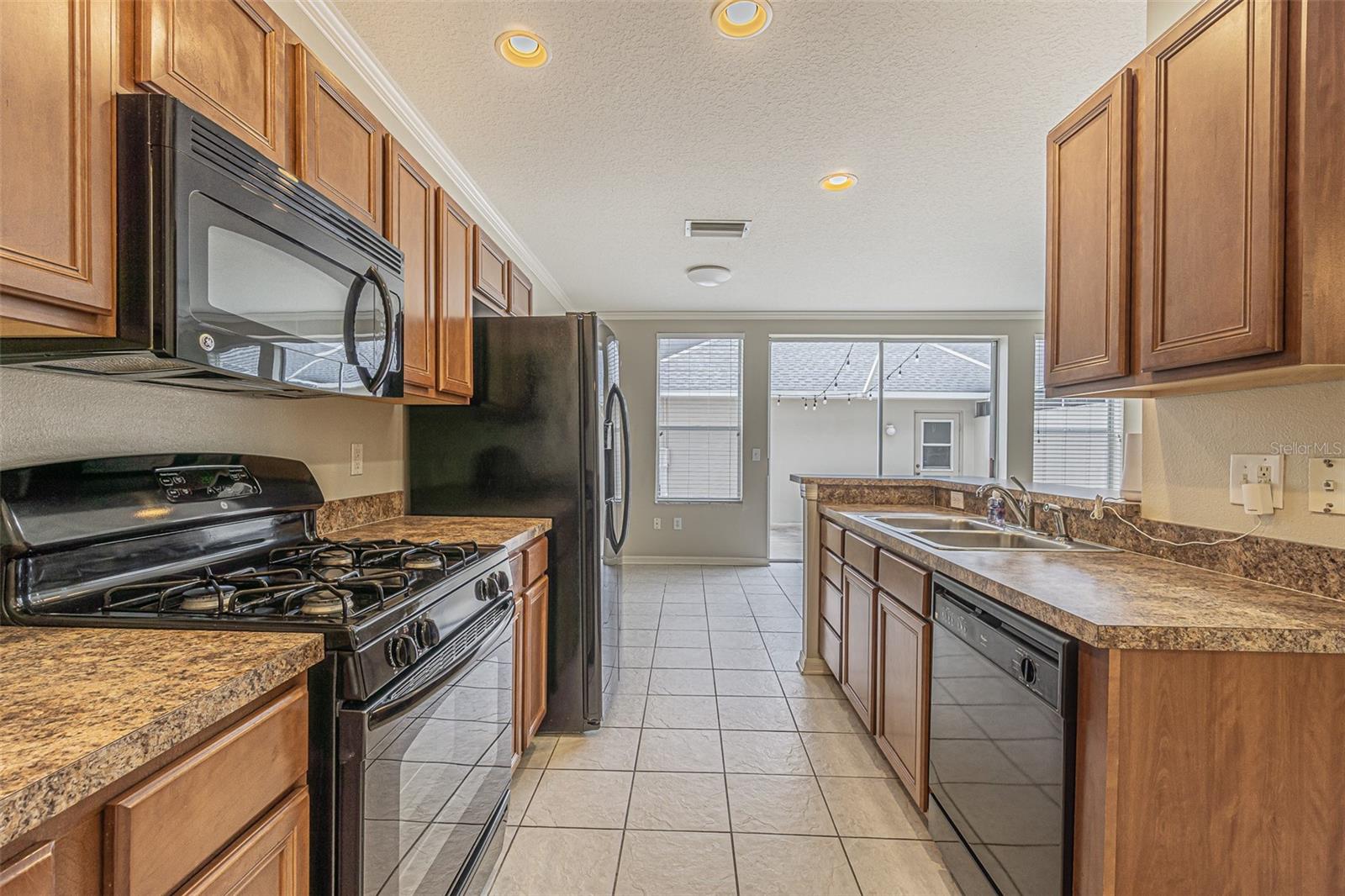 Image 7 of 33 For 10033 Bradwell Place