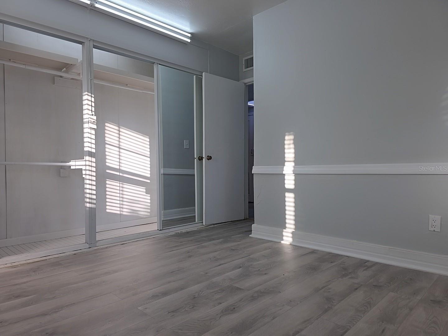 Image 14 of 36 For 4713 El Prado Boulevard