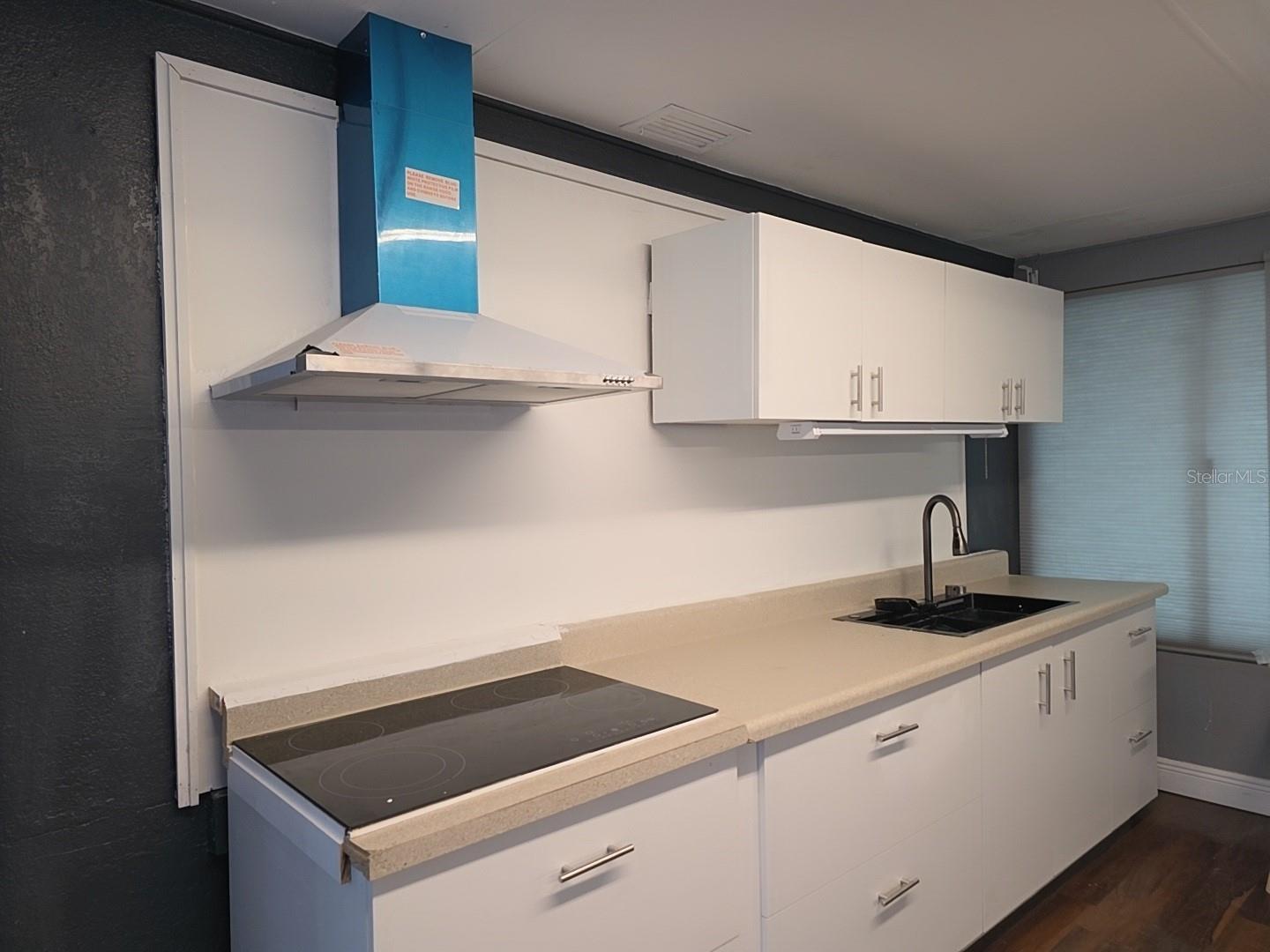 Image 23 of 36 For 4713 El Prado Boulevard