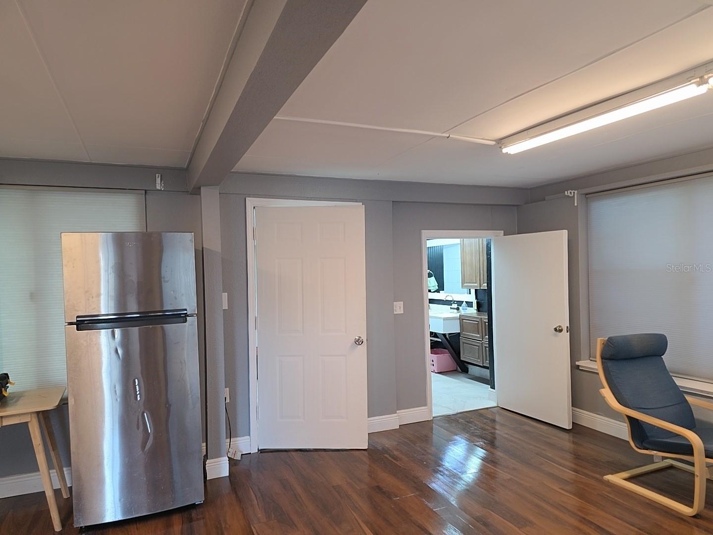 Image 28 of 36 For 4713 El Prado Boulevard