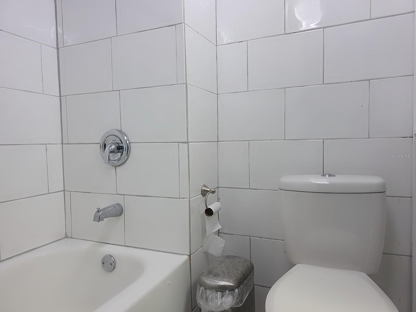 Image 32 of 36 For 4713 El Prado Boulevard