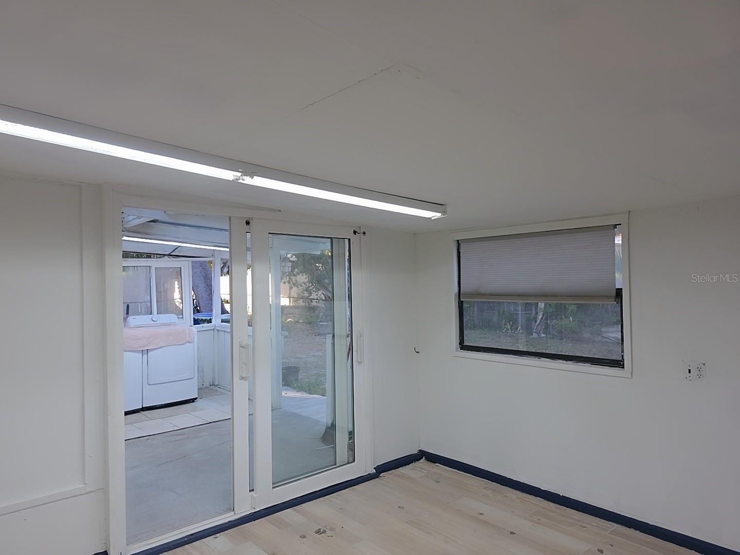 Image 35 of 36 For 4713 El Prado Boulevard