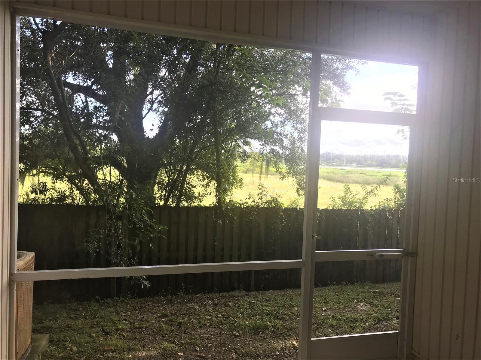 Image 18 of 19 For 10934 Black Swan Court