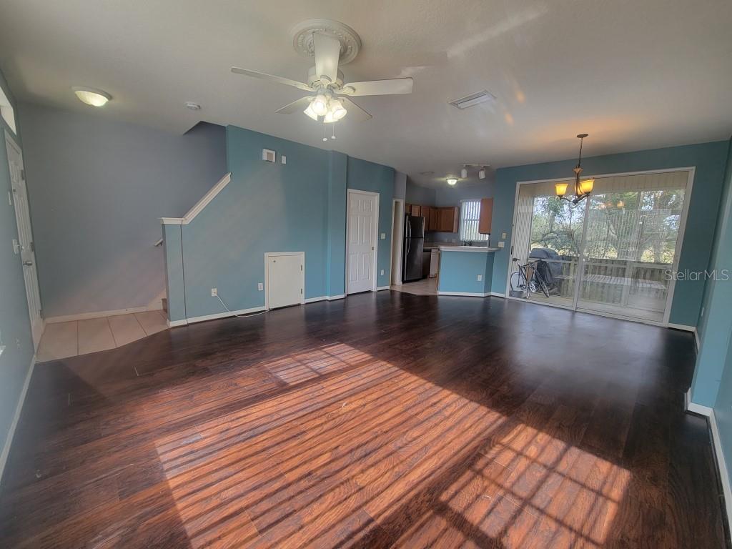 Image 4 of 19 For 10934 Black Swan Court