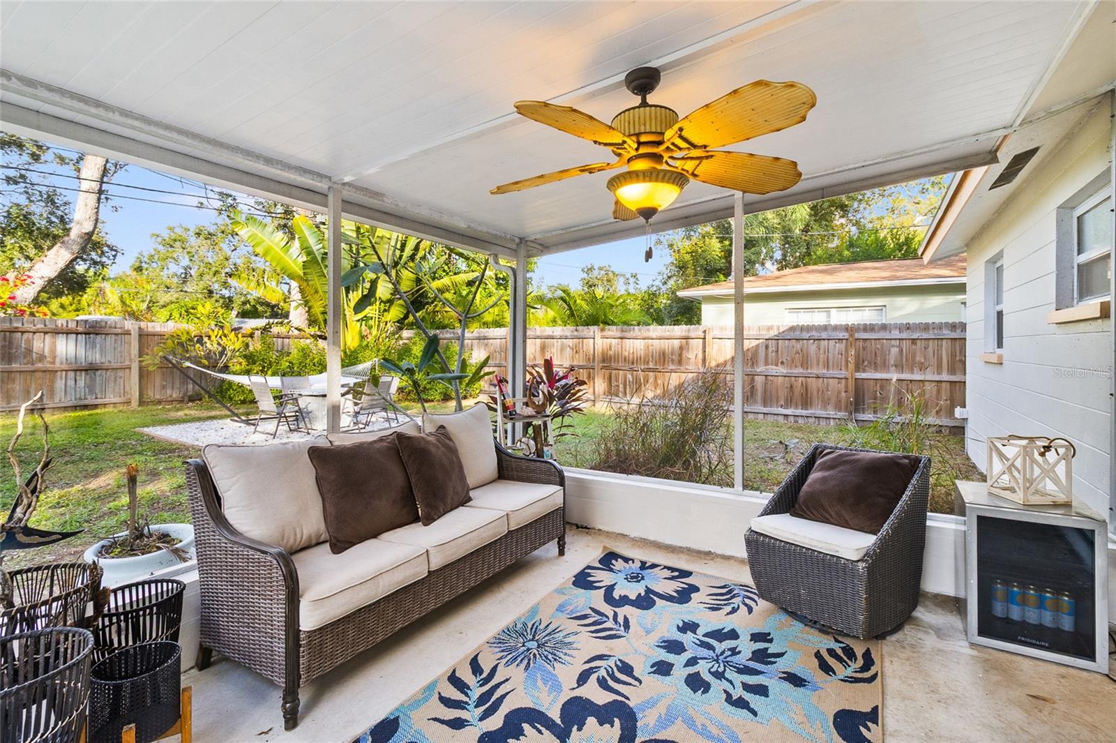 Image 26 of 42 For 9717 54th Avenue N