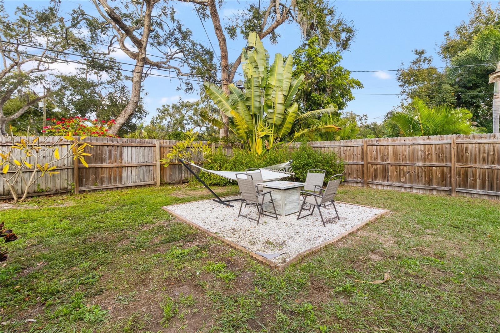 Image 27 of 42 For 9717 54th Avenue N