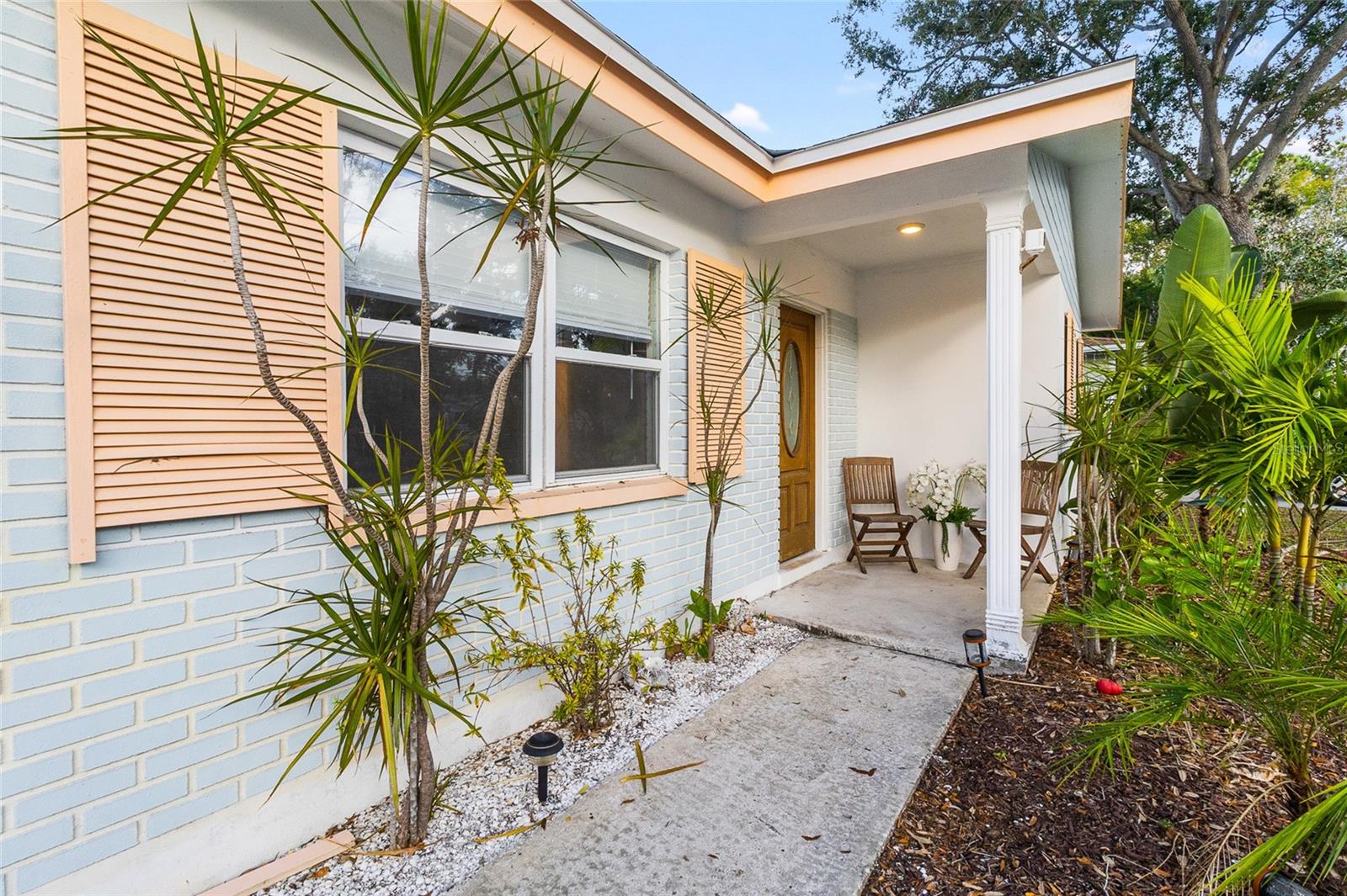 Image 5 of 42 For 9717 54th Avenue N