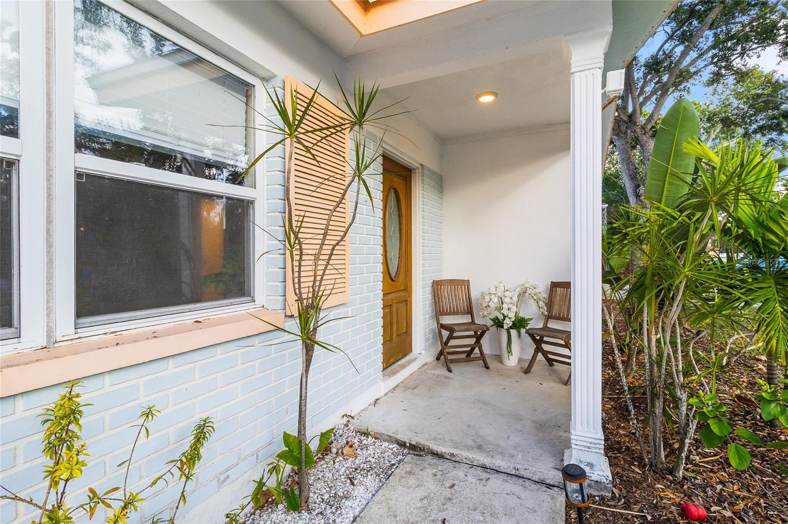 Image 6 of 42 For 9717 54th Avenue N