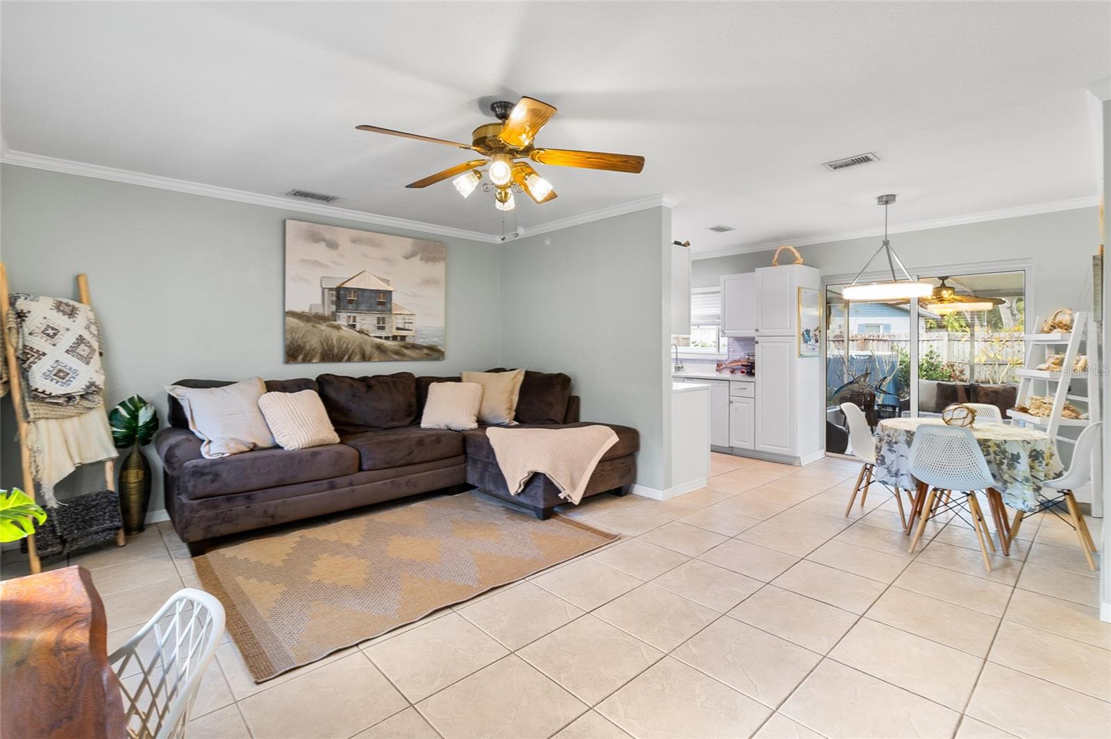 Image 7 of 42 For 9717 54th Avenue N