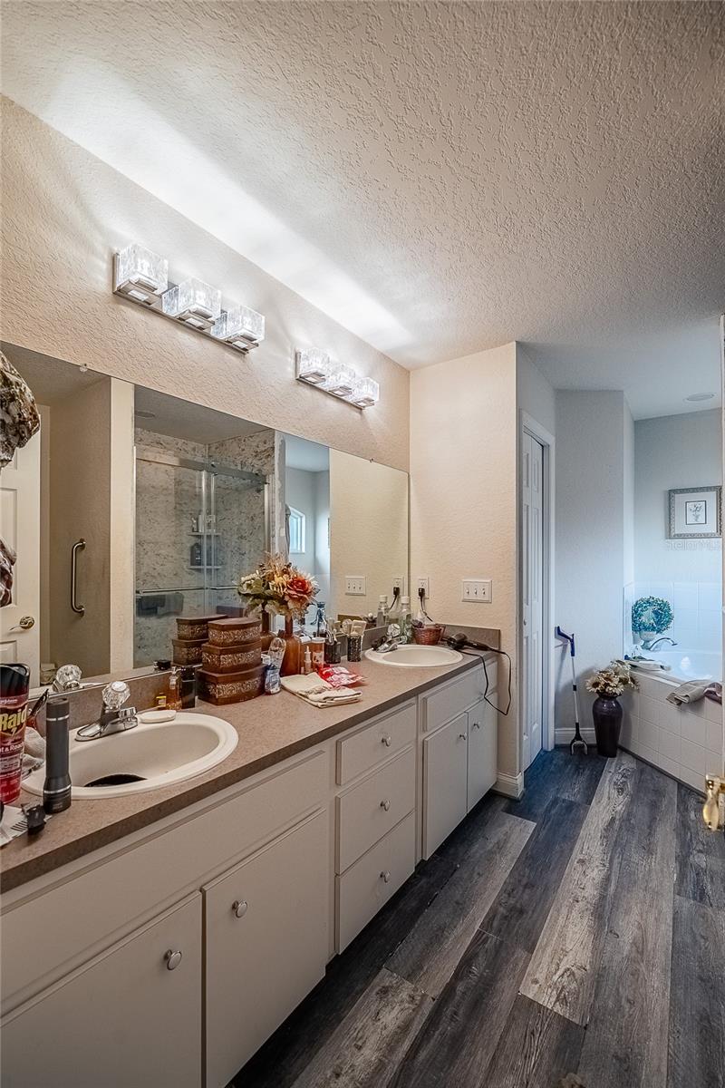 Listing photo id 17 for 7436 Loblolly Avenue