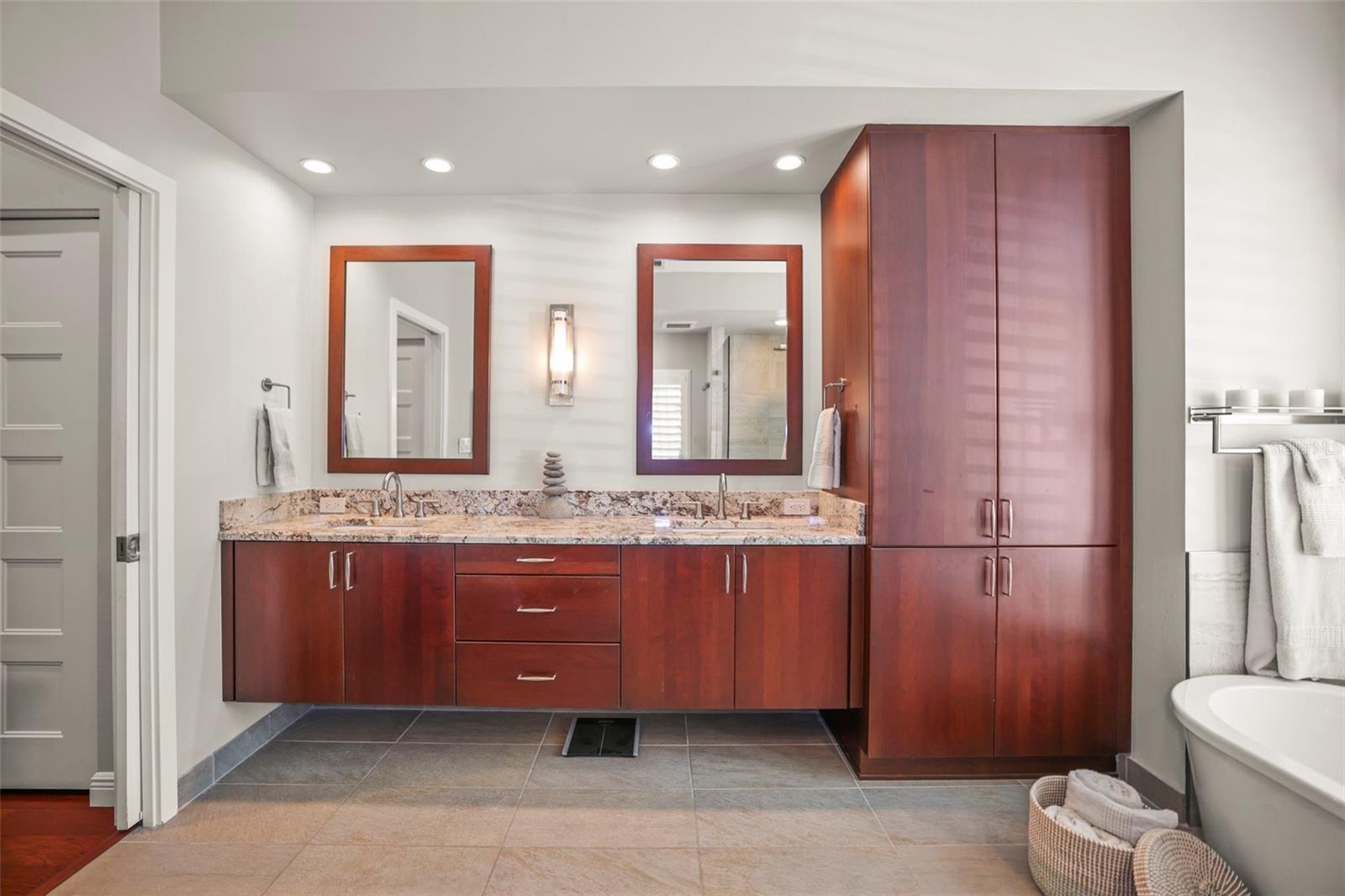 Image 23 of 48 For 3459 Sweetwater Trail