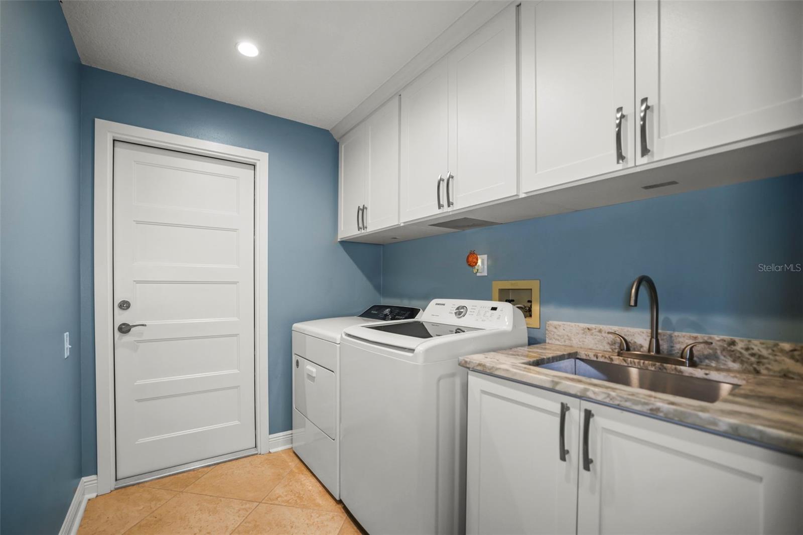 Image 38 of 48 For 3459 Sweetwater Trail