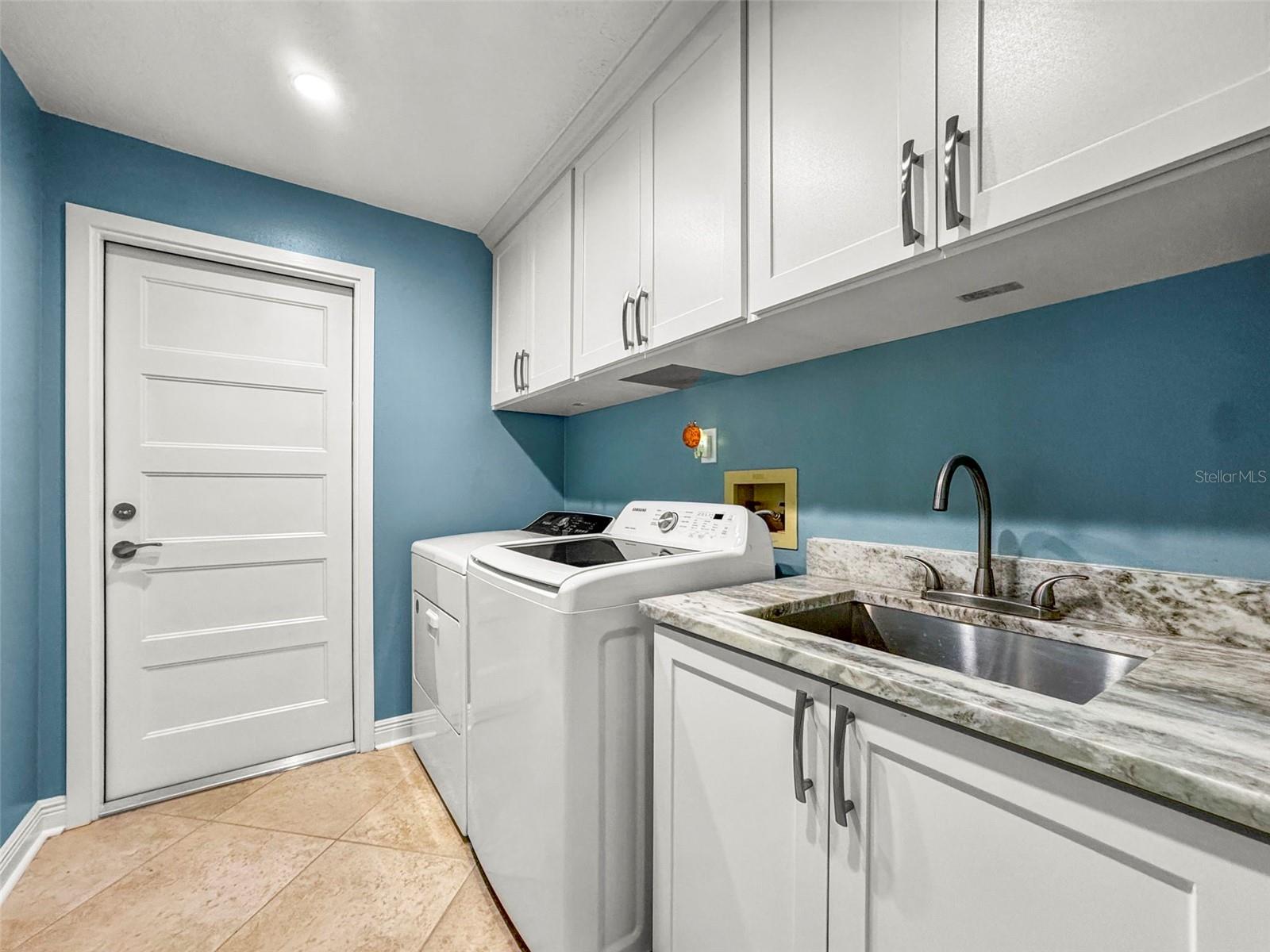 Image 39 of 48 For 3459 Sweetwater Trail