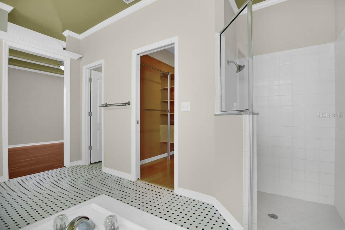 Image 14 of 33 For 6107 Gannetdale Drive