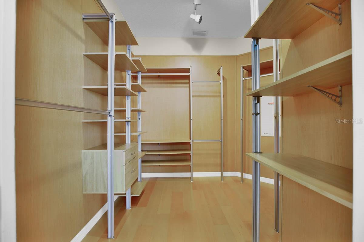 Image 15 of 33 For 6107 Gannetdale Drive