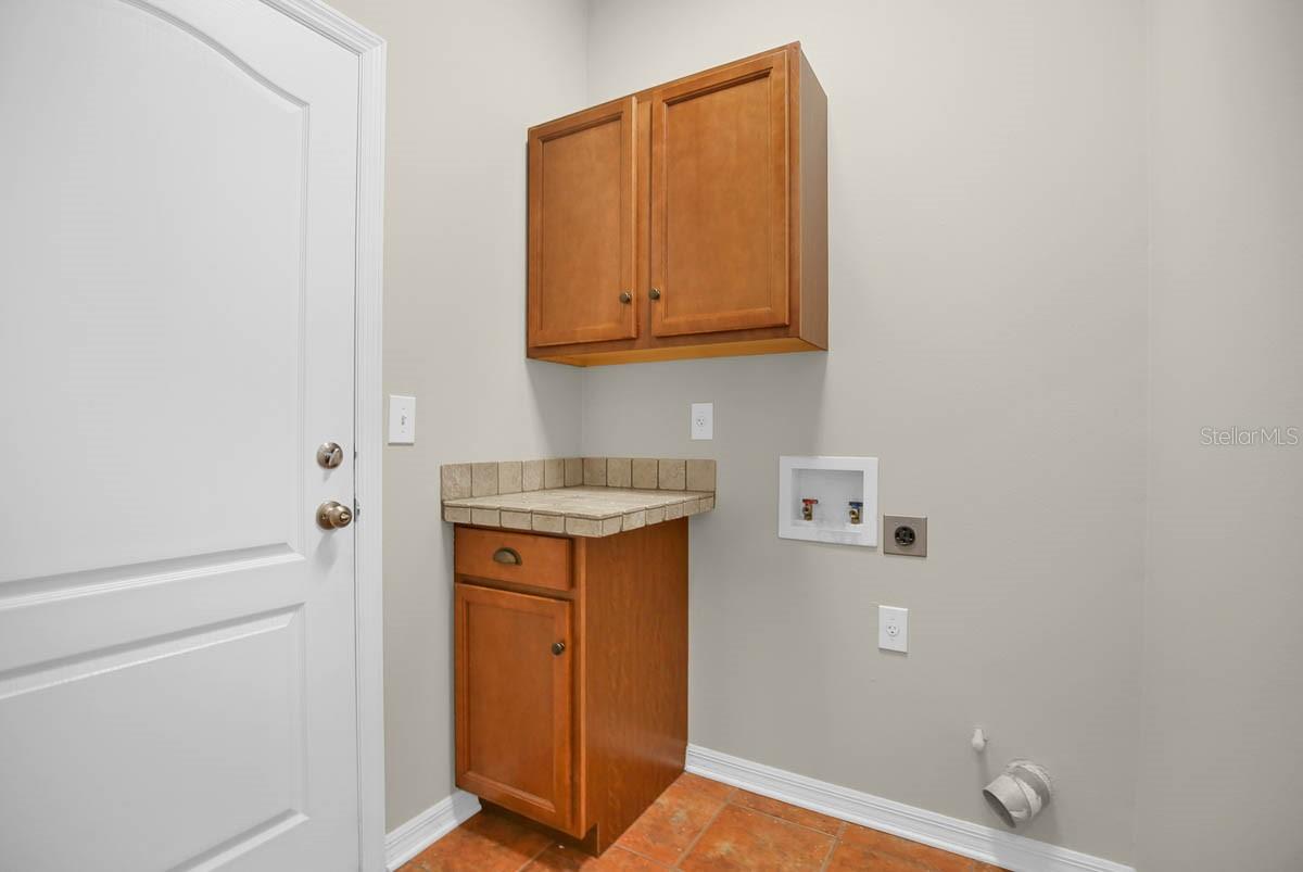 Image 19 of 33 For 6107 Gannetdale Drive