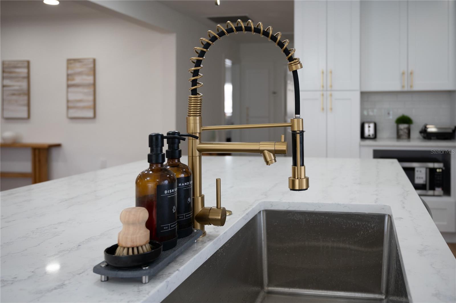 Image 26 of 46 For 6613 Blue Heron Drive S