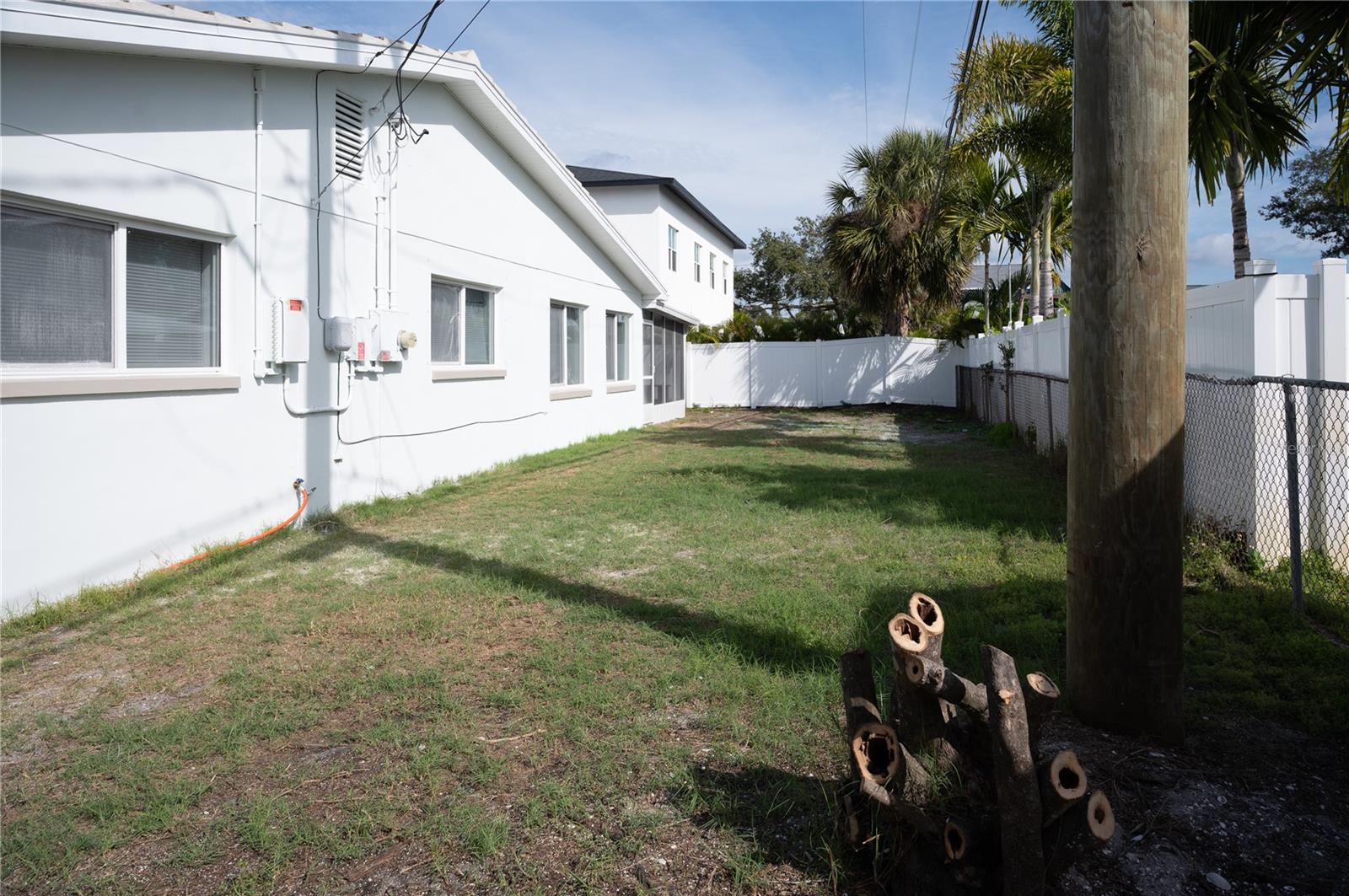 Image 44 of 46 For 6613 Blue Heron Drive S