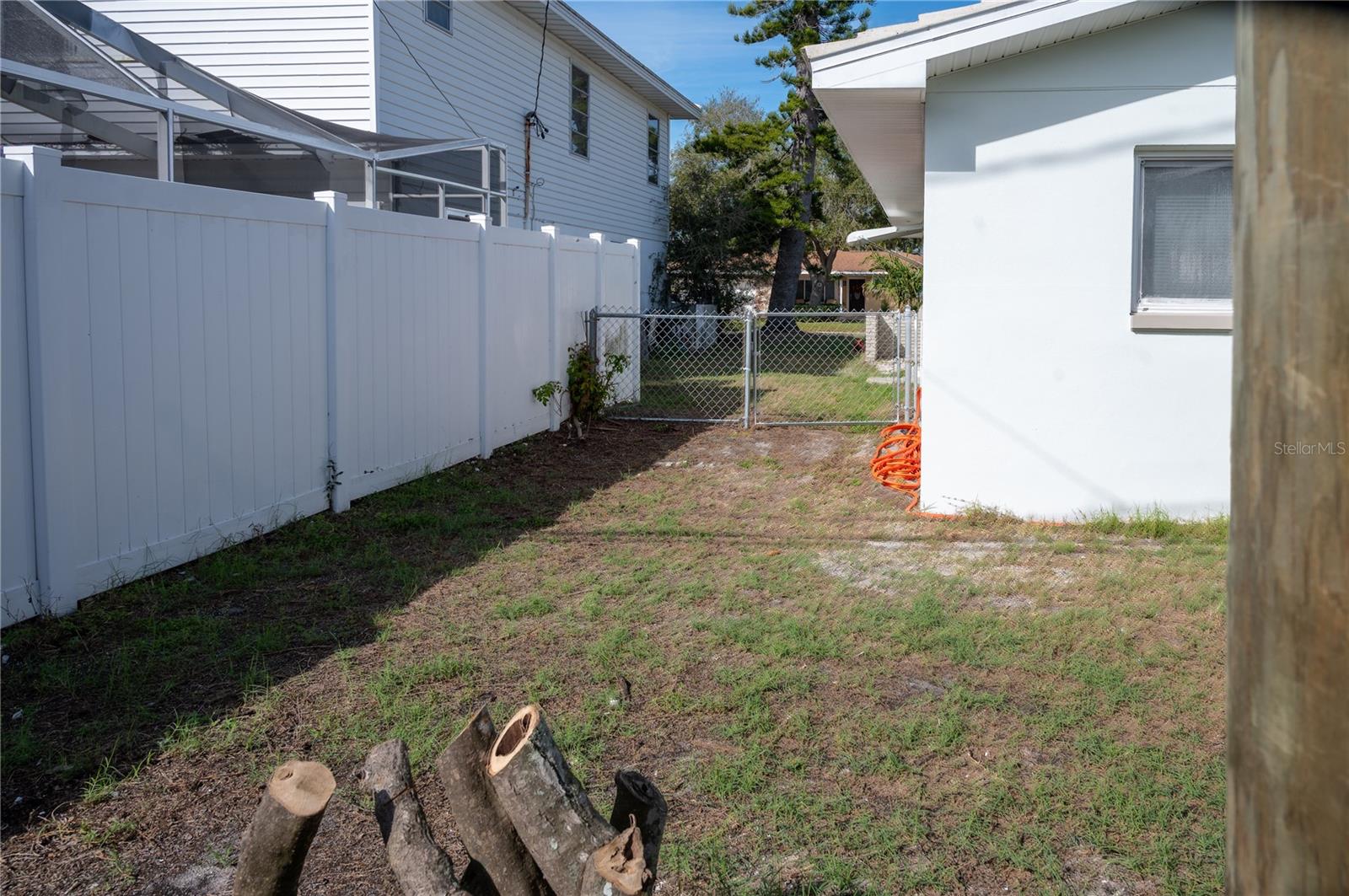 Image 45 of 46 For 6613 Blue Heron Drive S