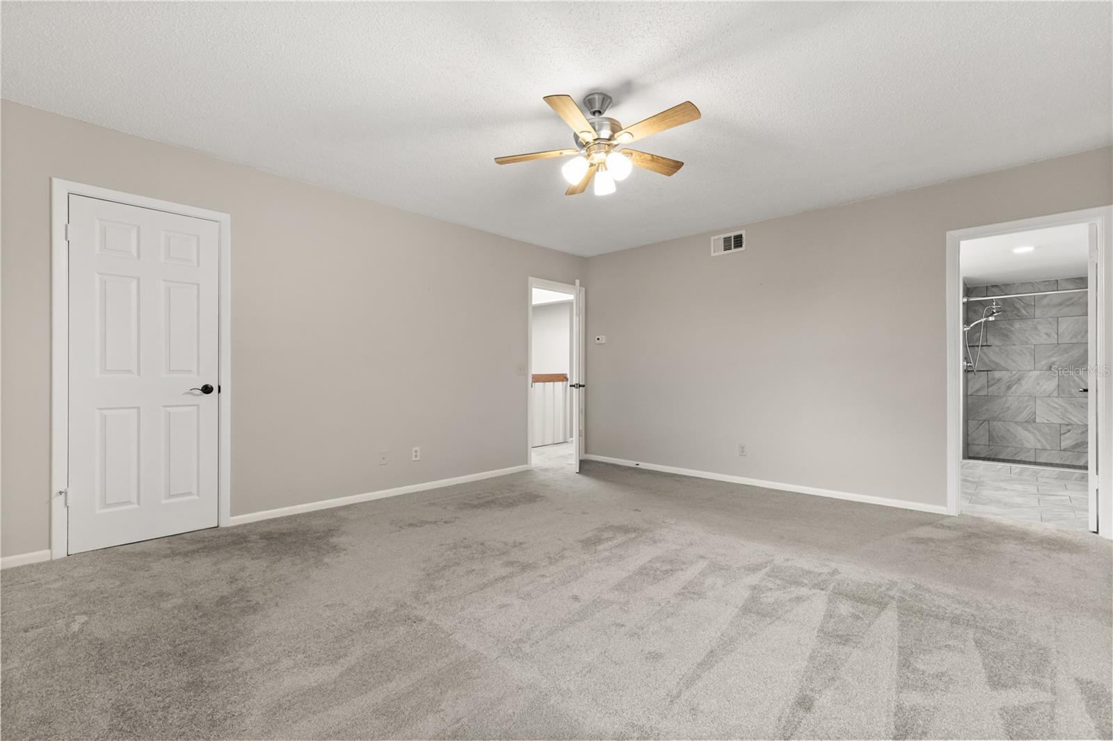 Image 14 of 26 For 2424 Tampa Bay Boulevard K201