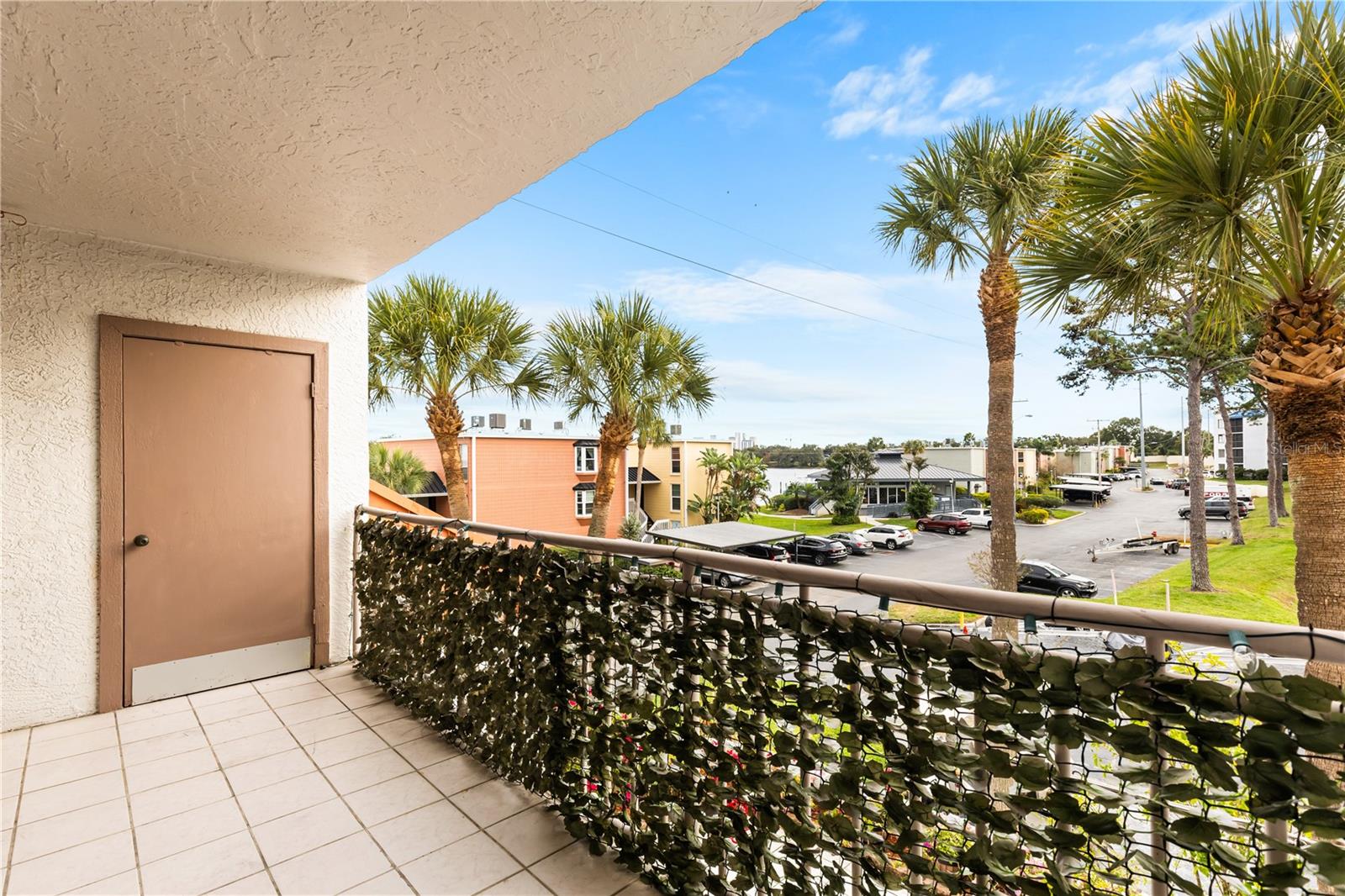 Image 9 of 26 For 2424 Tampa Bay Boulevard K201