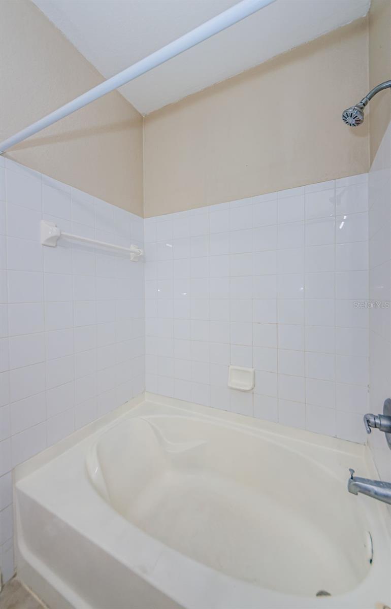 Image 19 of 29 For 1216 Missouri Avenue 108