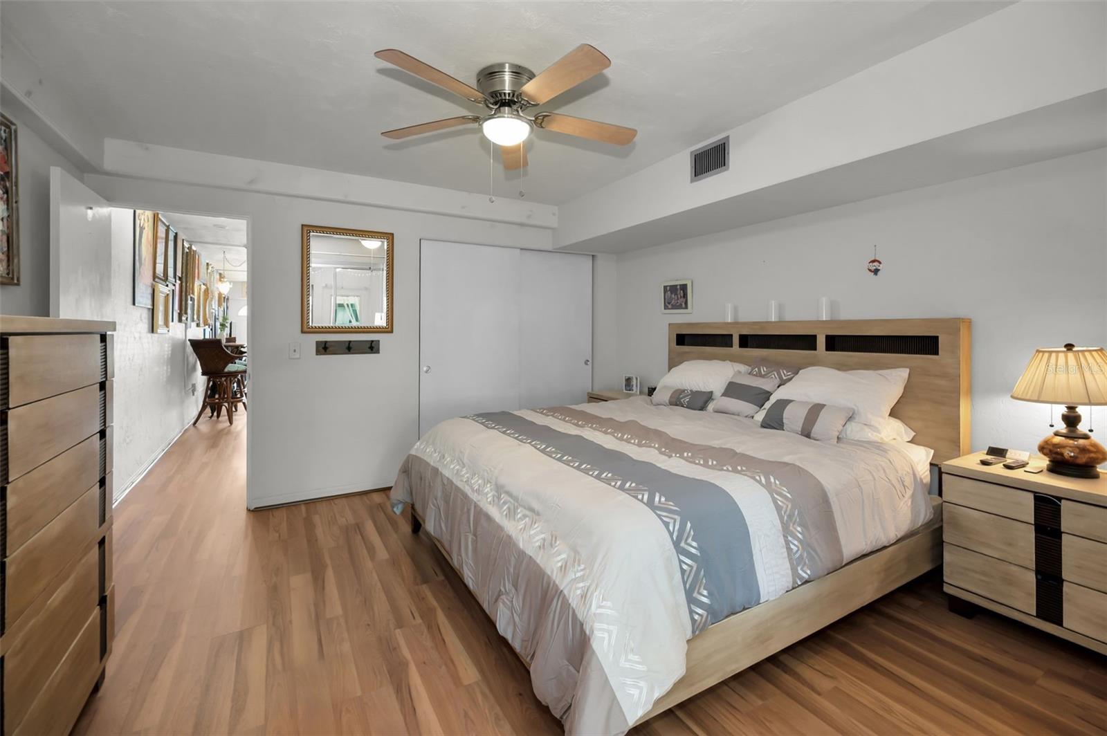 Image 19 of 38 For 4325 58th Way N 1423