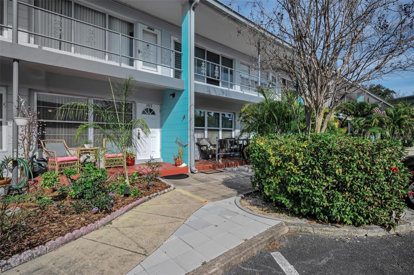 Image 2 of 38 For 4325 58th Way N 1423