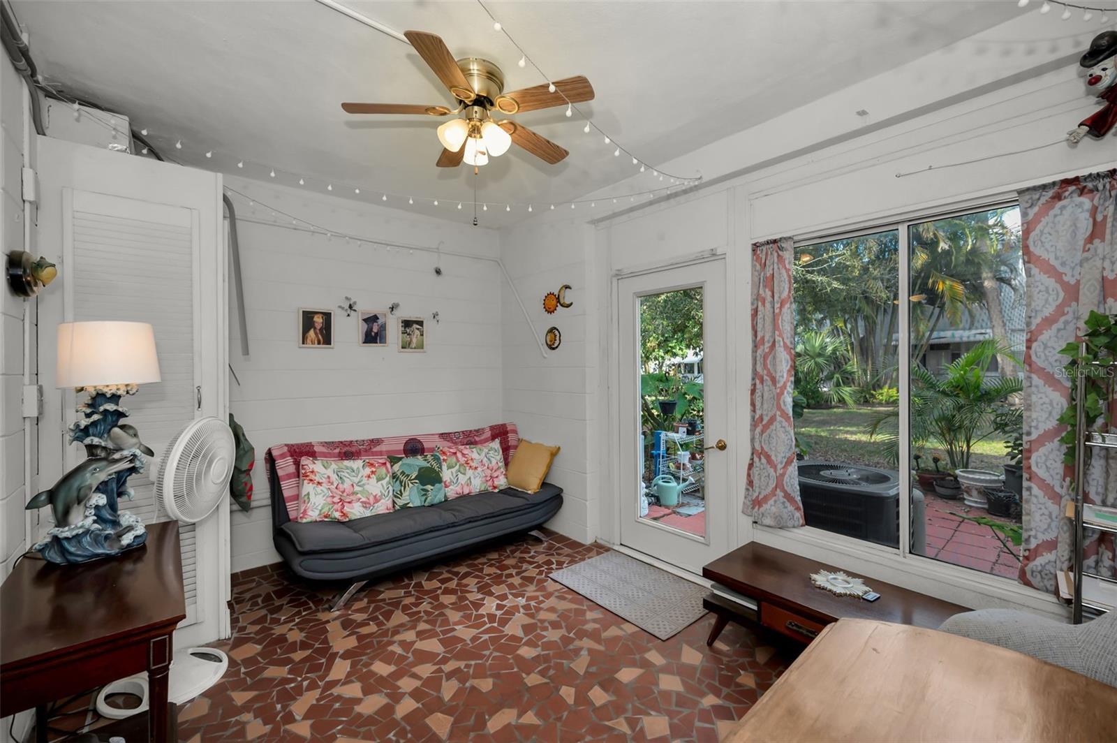 Image 21 of 38 For 4325 58th Way N 1423