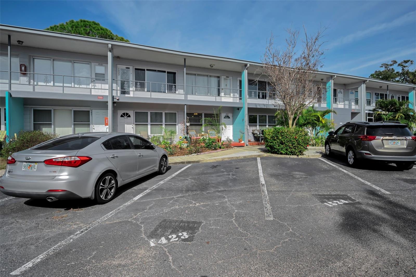 Image 32 of 38 For 4325 58th Way N 1423