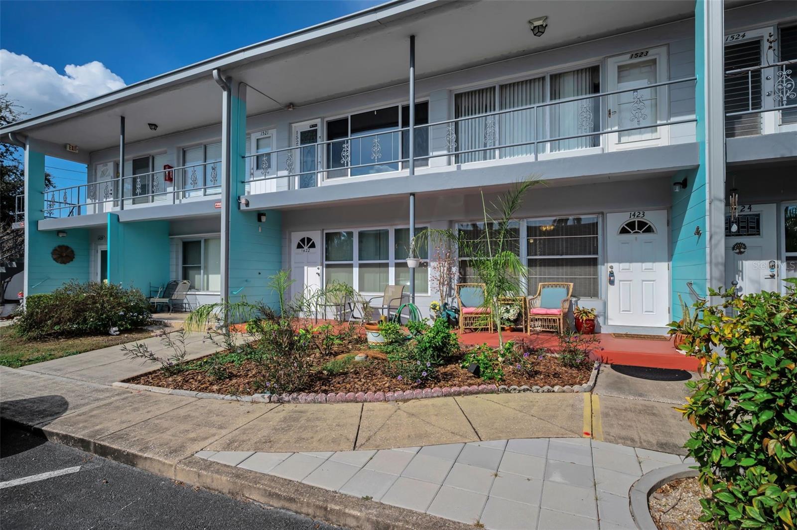 Image 33 of 38 For 4325 58th Way N 1423