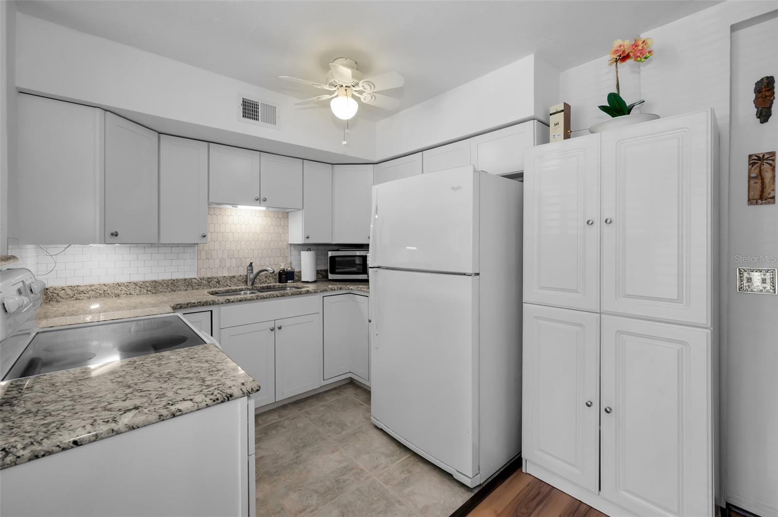 Image 9 of 38 For 4325 58th Way N 1423