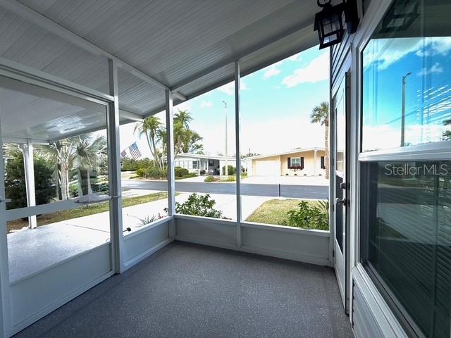 Image 16 of 31 For 175 Saint Thomas Circle