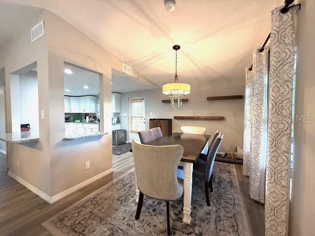 Image 5 of 31 For 175 Saint Thomas Circle