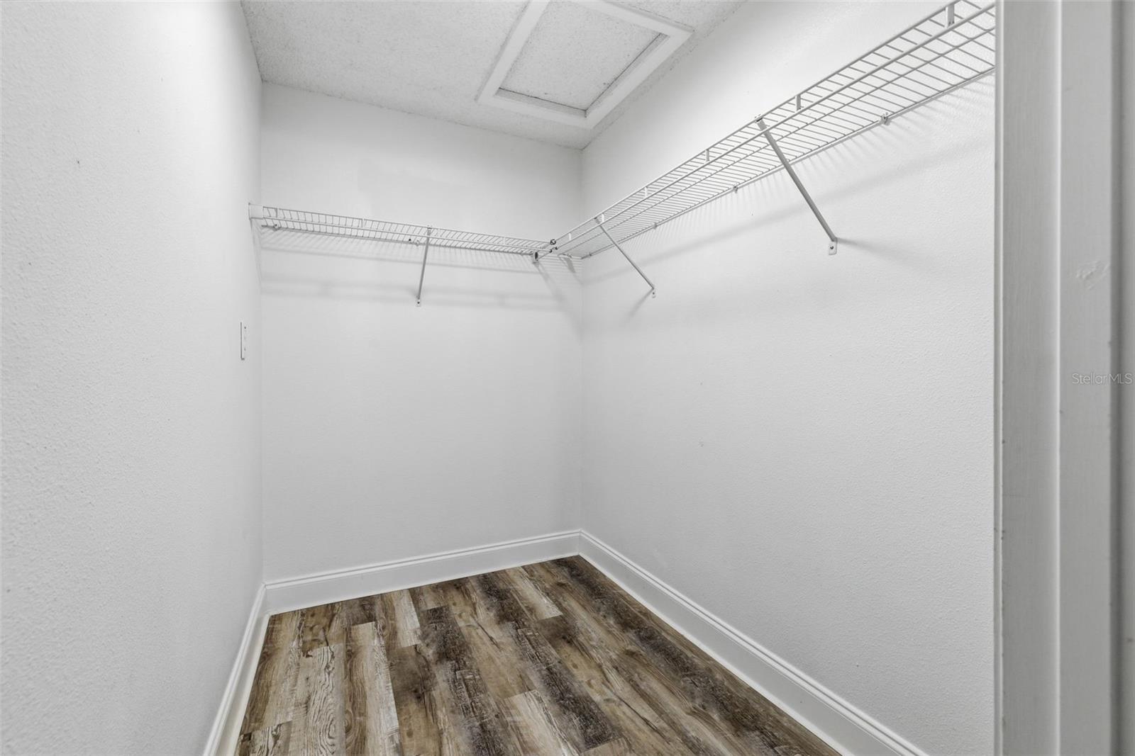 Image 17 of 23 For 7198 121st Way