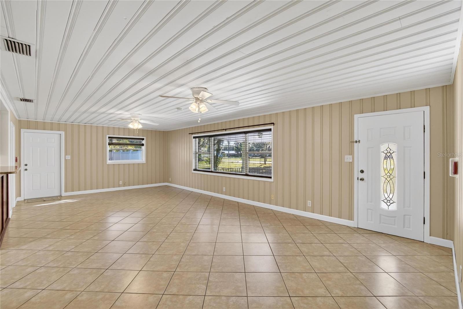 Image 14 of 92 For 902 Charlie Griffin Road