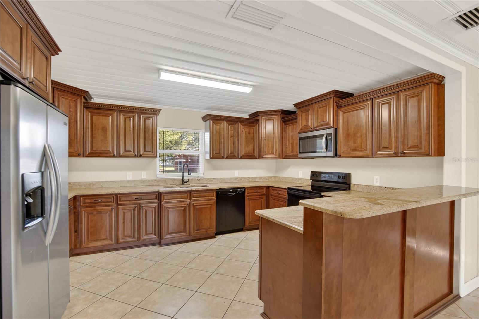 Image 17 of 92 For 902 Charlie Griffin Road