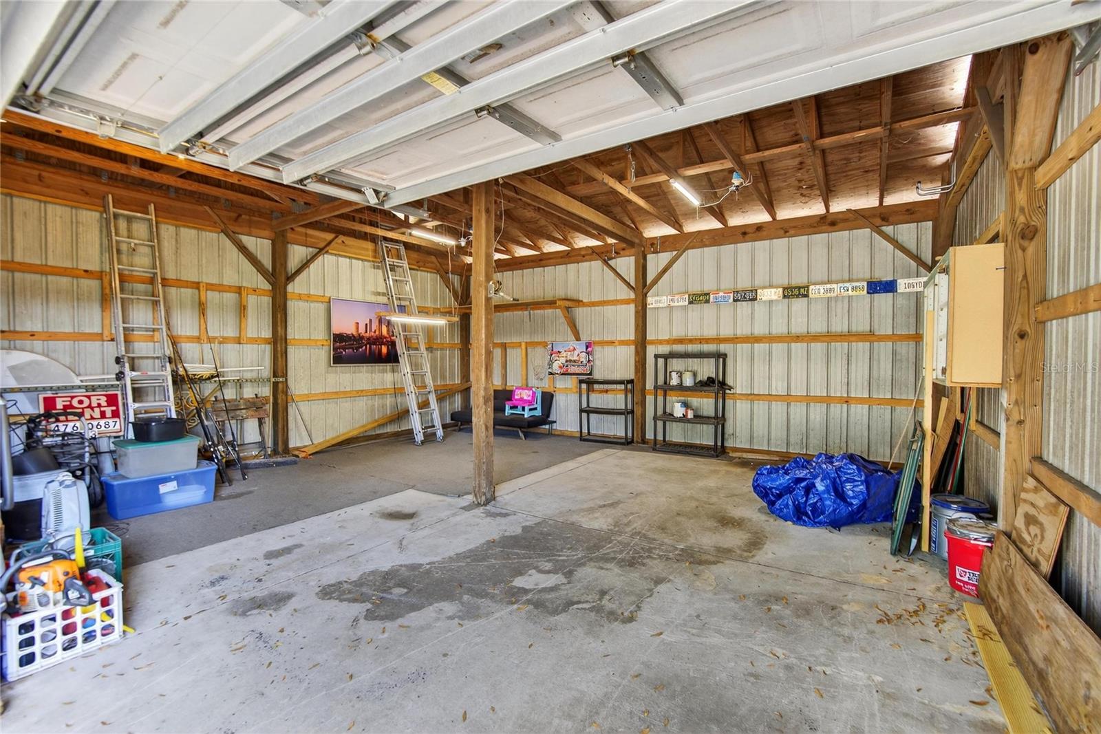 Image 51 of 92 For 902 Charlie Griffin Road