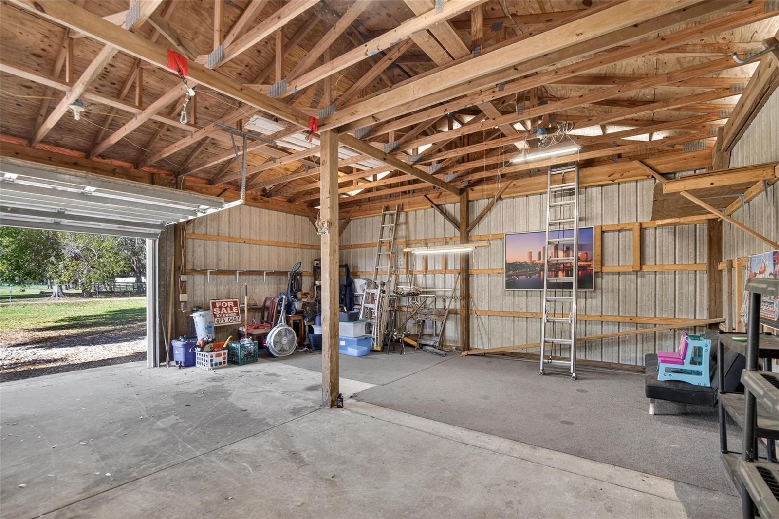 Image 52 of 92 For 902 Charlie Griffin Road