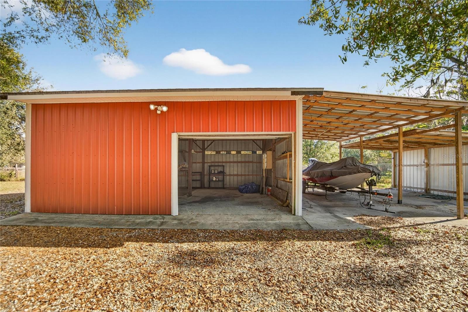 Image 53 of 92 For 902 Charlie Griffin Road