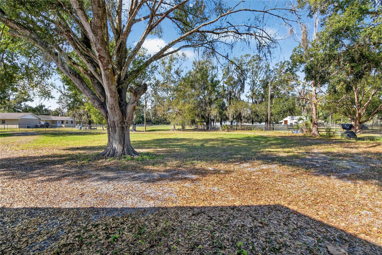 Image 65 of 92 For 902 Charlie Griffin Road