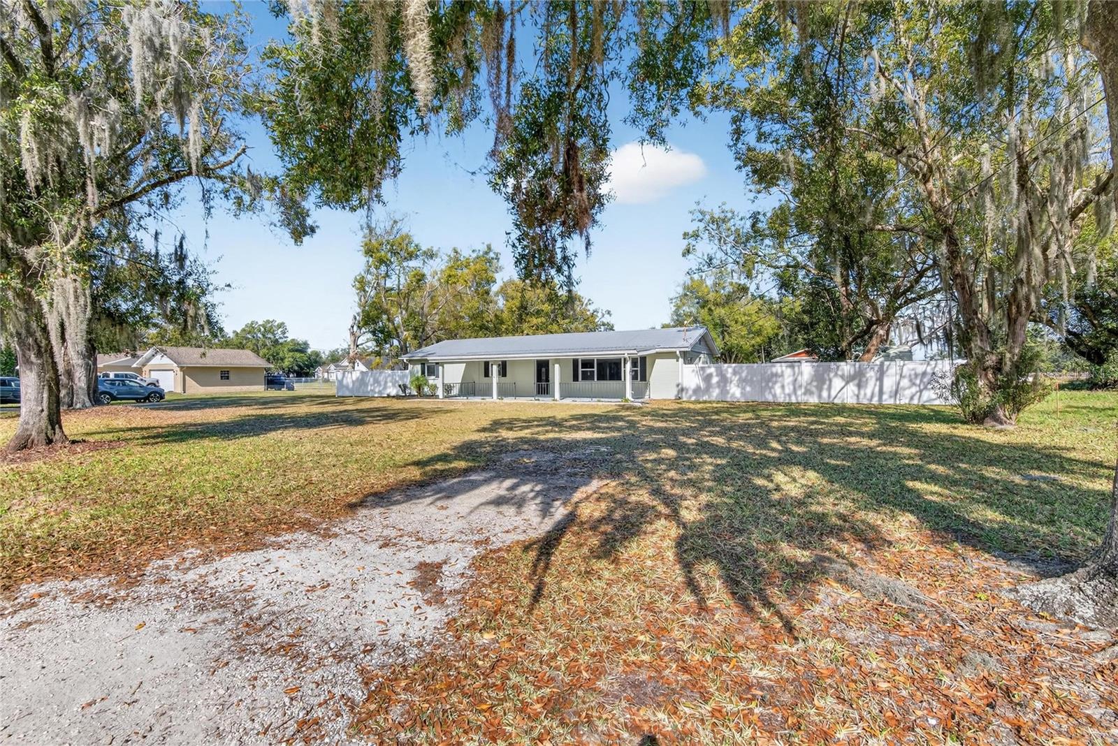 Image 8 of 92 For 902 Charlie Griffin Road