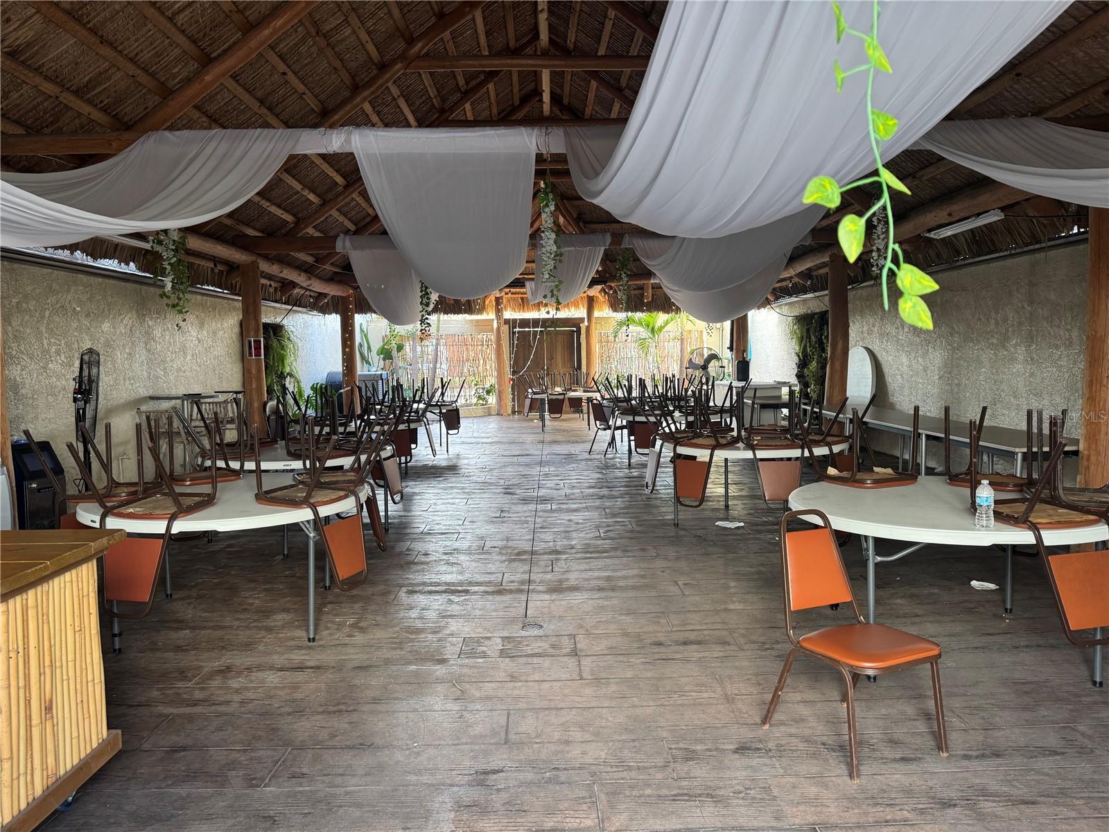 Image 17 of 29 For 1001 & 1007 Manatee Avenue E