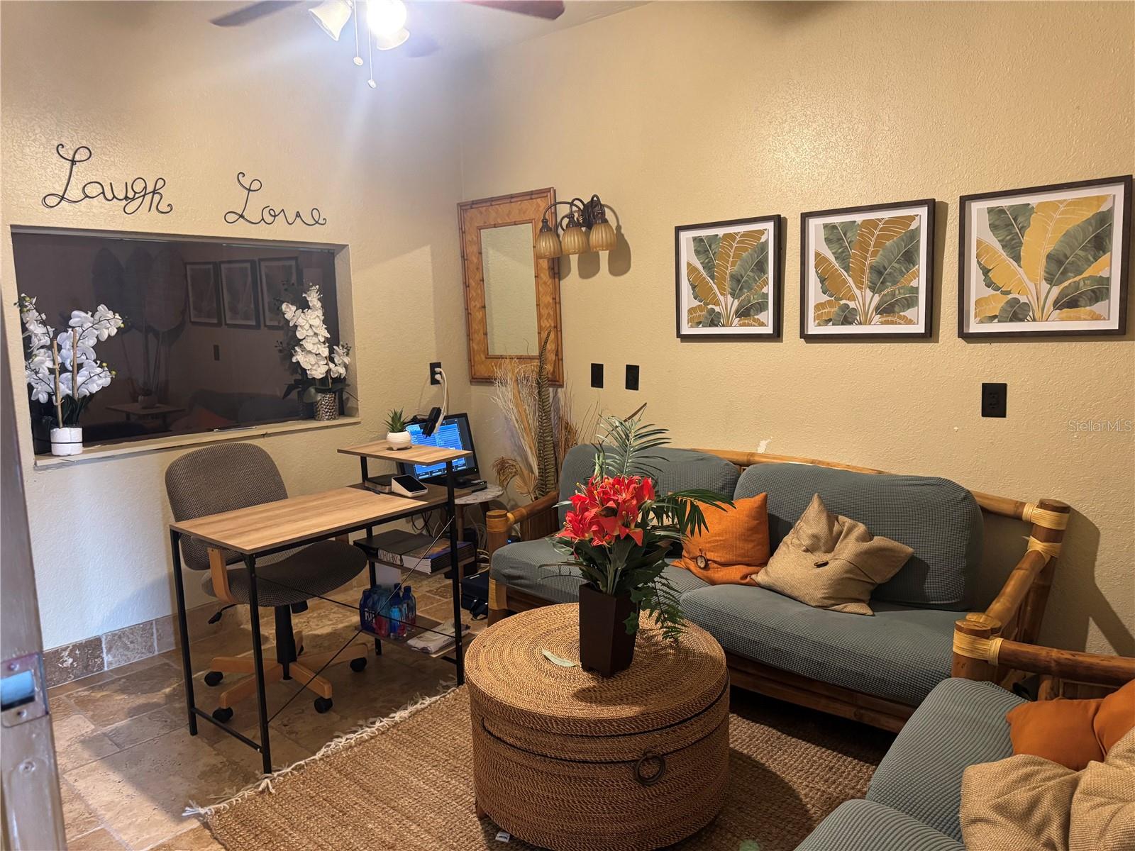 Image 21 of 29 For 1001 & 1007 Manatee Avenue E