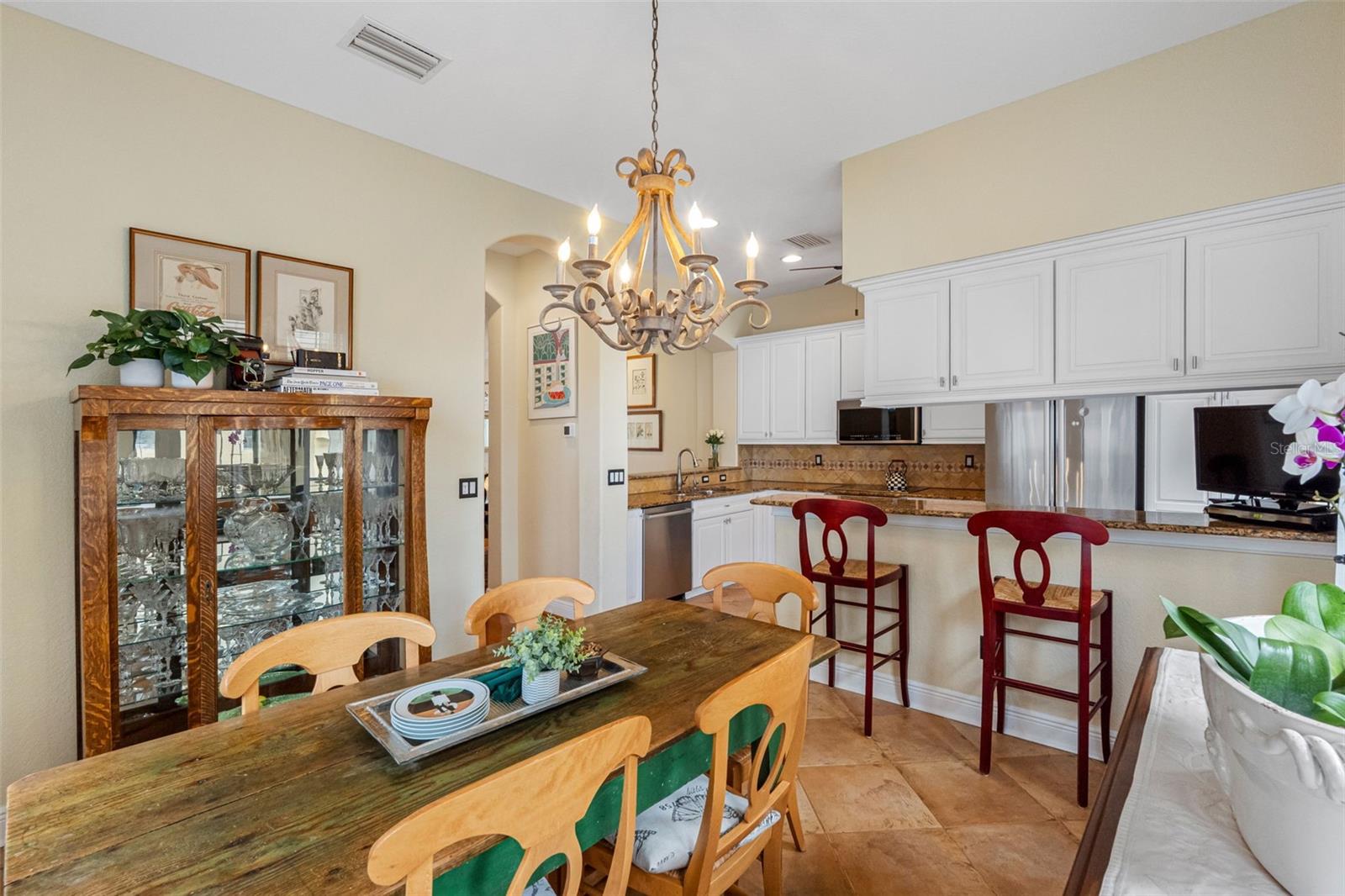 Image 13 of 80 For 6012 Yeats Manor Drive 108