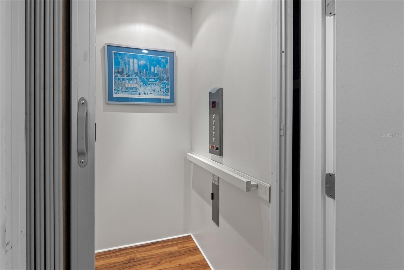 Image 17 of 80 For 6012 Yeats Manor Drive 108