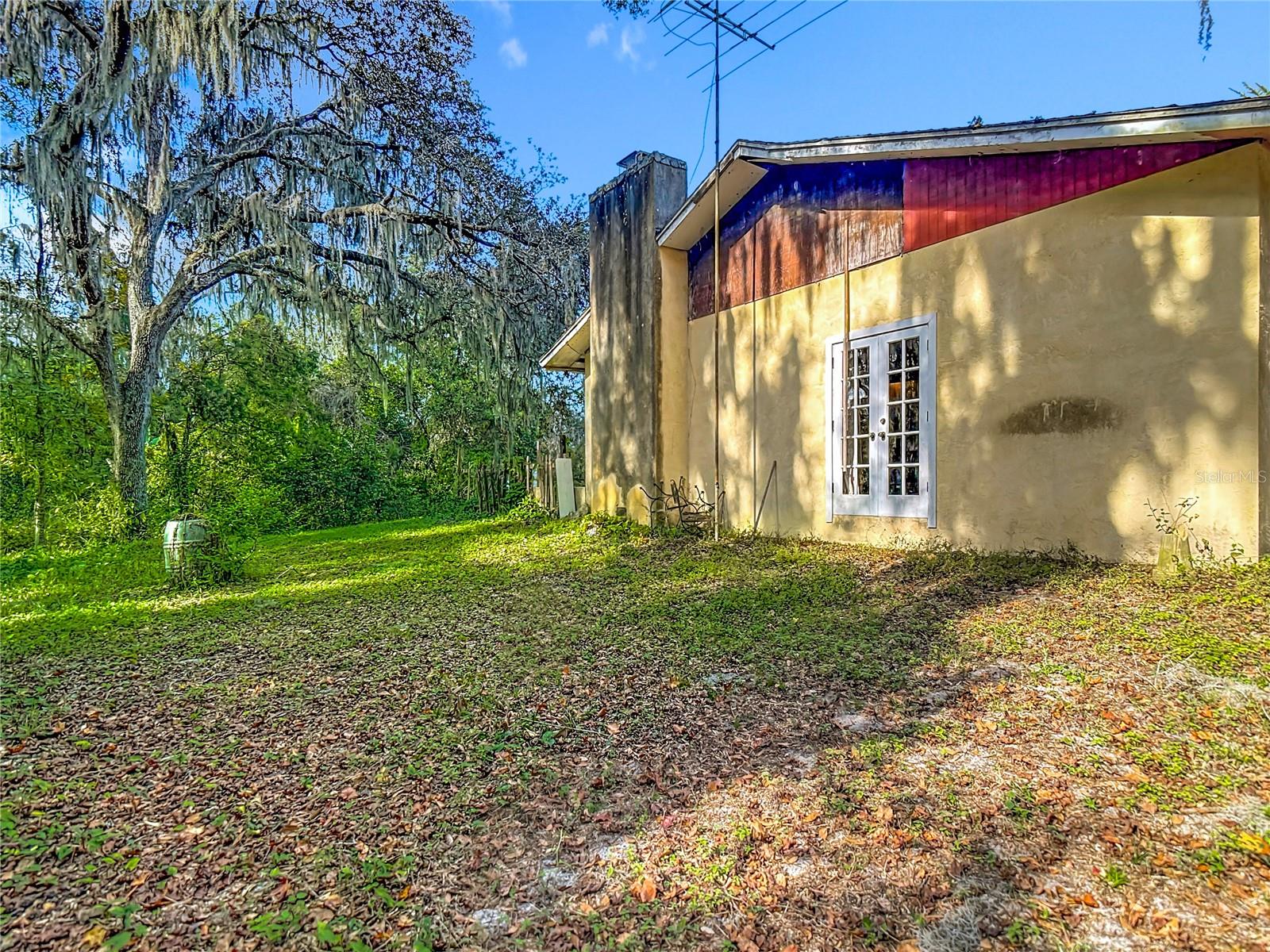 Image 2 of 47 For 22380 Powell Road